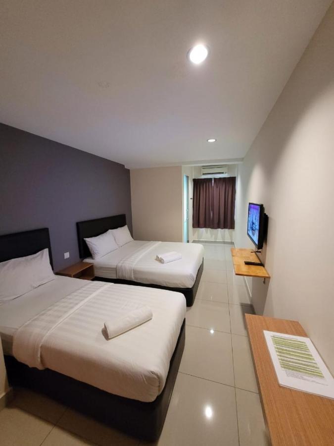 New Eastern Hotel Куала Лумпур Екстериор снимка