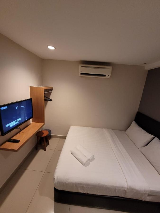 New Eastern Hotel Куала Лумпур Екстериор снимка